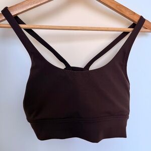 Vuori Yosemite Longline Bra- Sangria Size XS